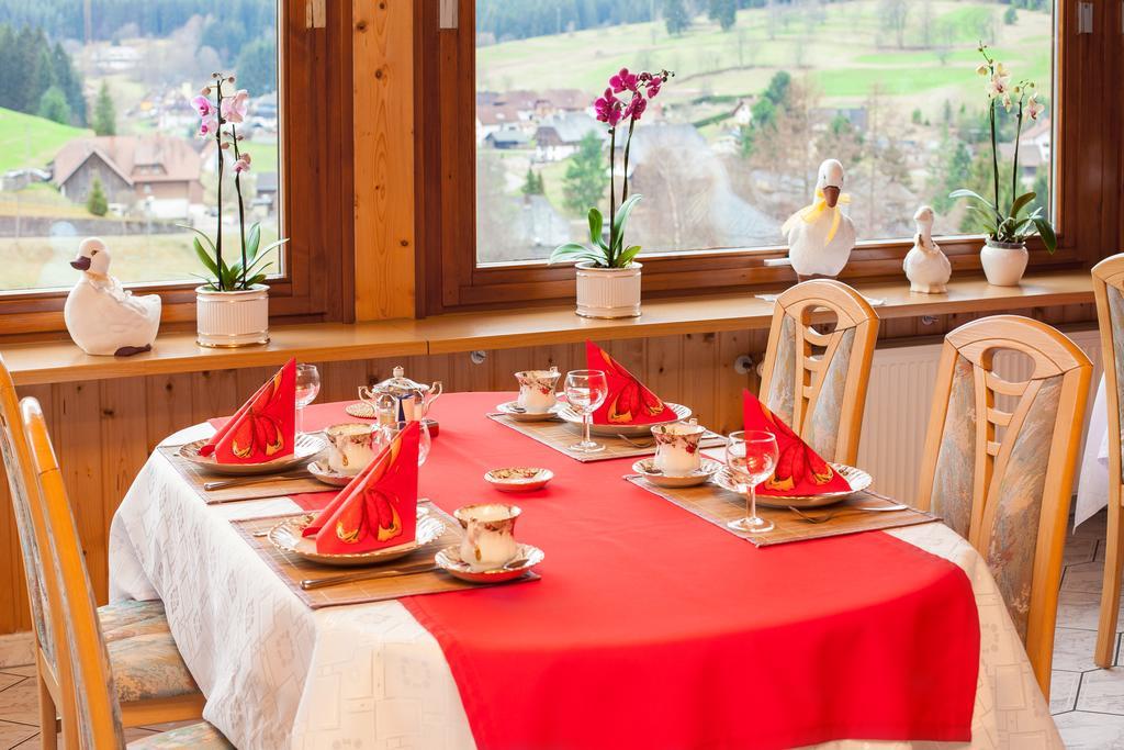 Auerhahn Bed And Breakfast - Black Forest - Waldhotel Eisenbach  Zewnętrze zdjęcie